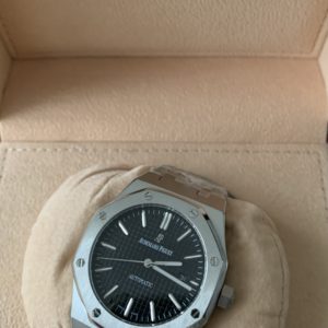 Audemars Piguet Zwart 04